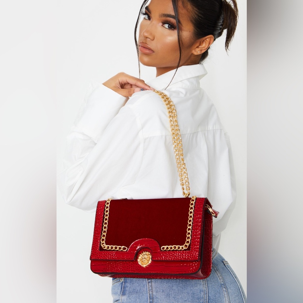 Scarlet Patent And Velvet Contrast Lion Head Cross Body Bag